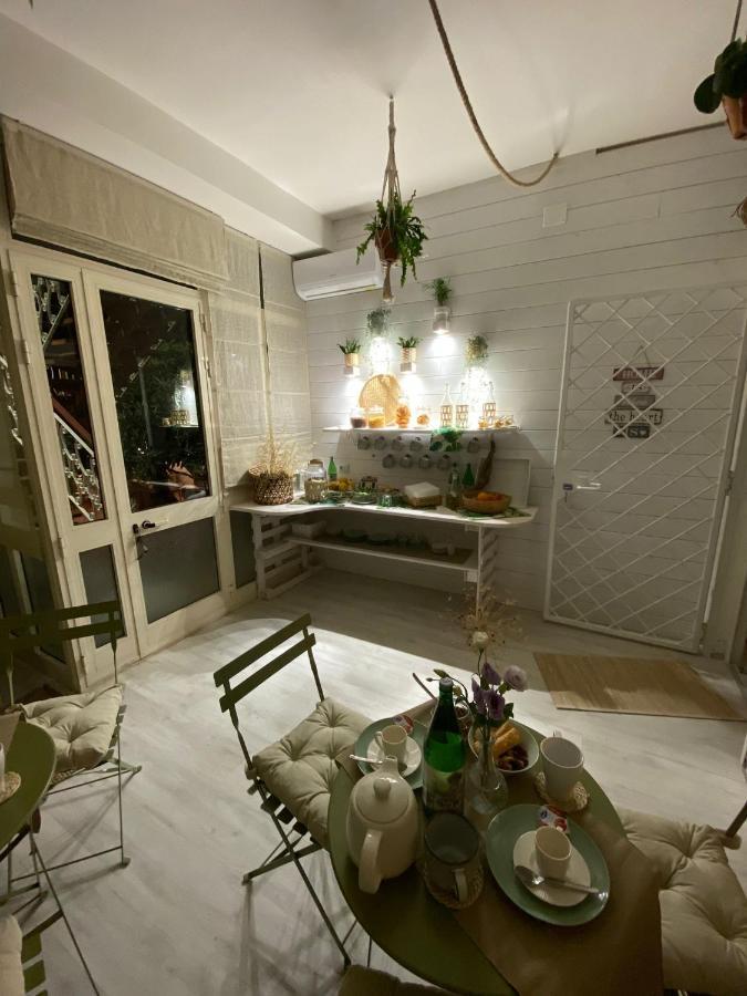 Отель Alma Migrante Bed&Wine Telese Terme Экстерьер фото